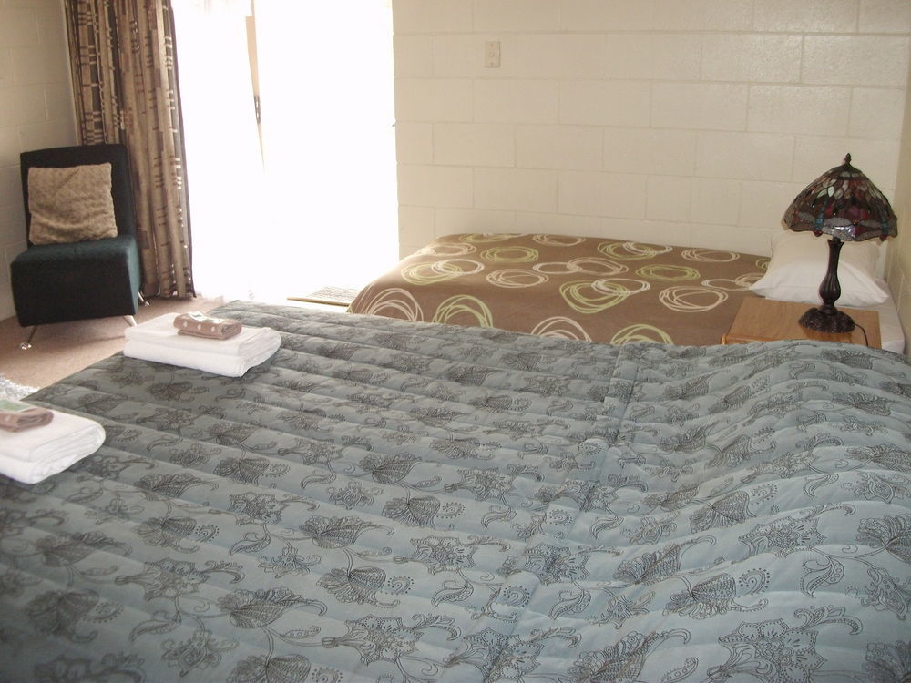Kelly'S Riverside Motel Taumarunui Eksteriør bilde