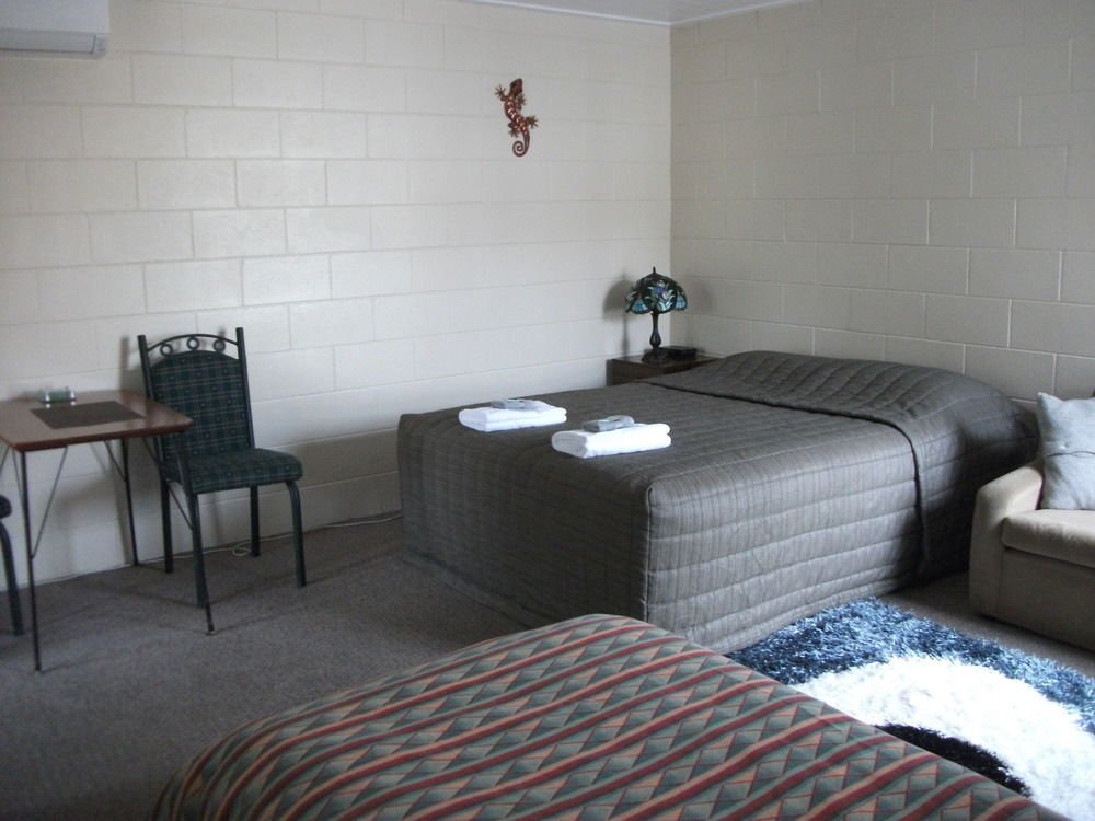 Kelly'S Riverside Motel Taumarunui Eksteriør bilde