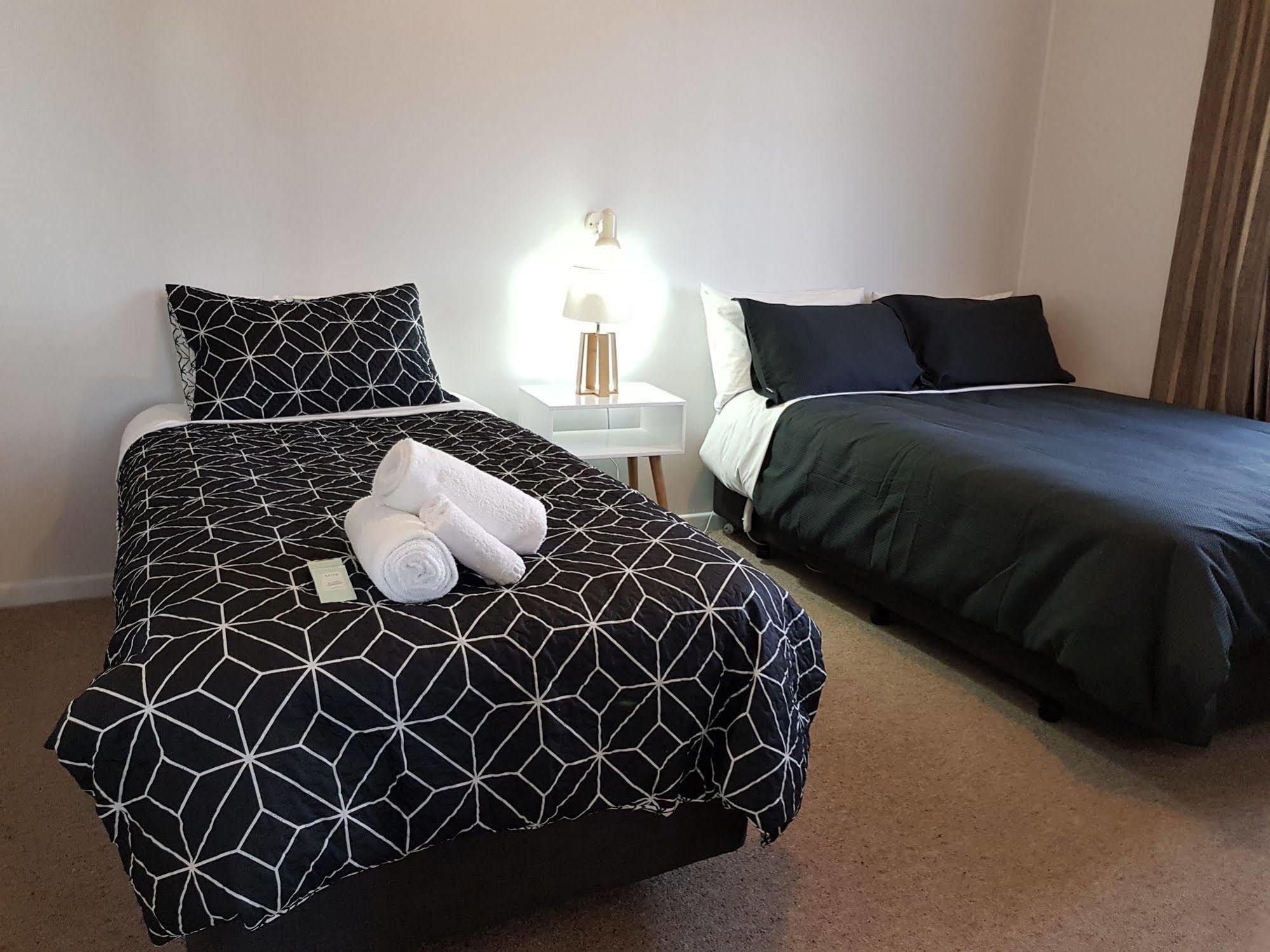 Kelly'S Riverside Motel Taumarunui Eksteriør bilde